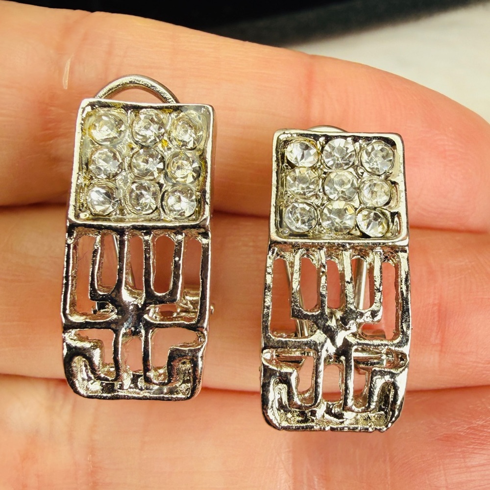 Silvertone Rectangular Bling Omega Back Pierced E… - image 4